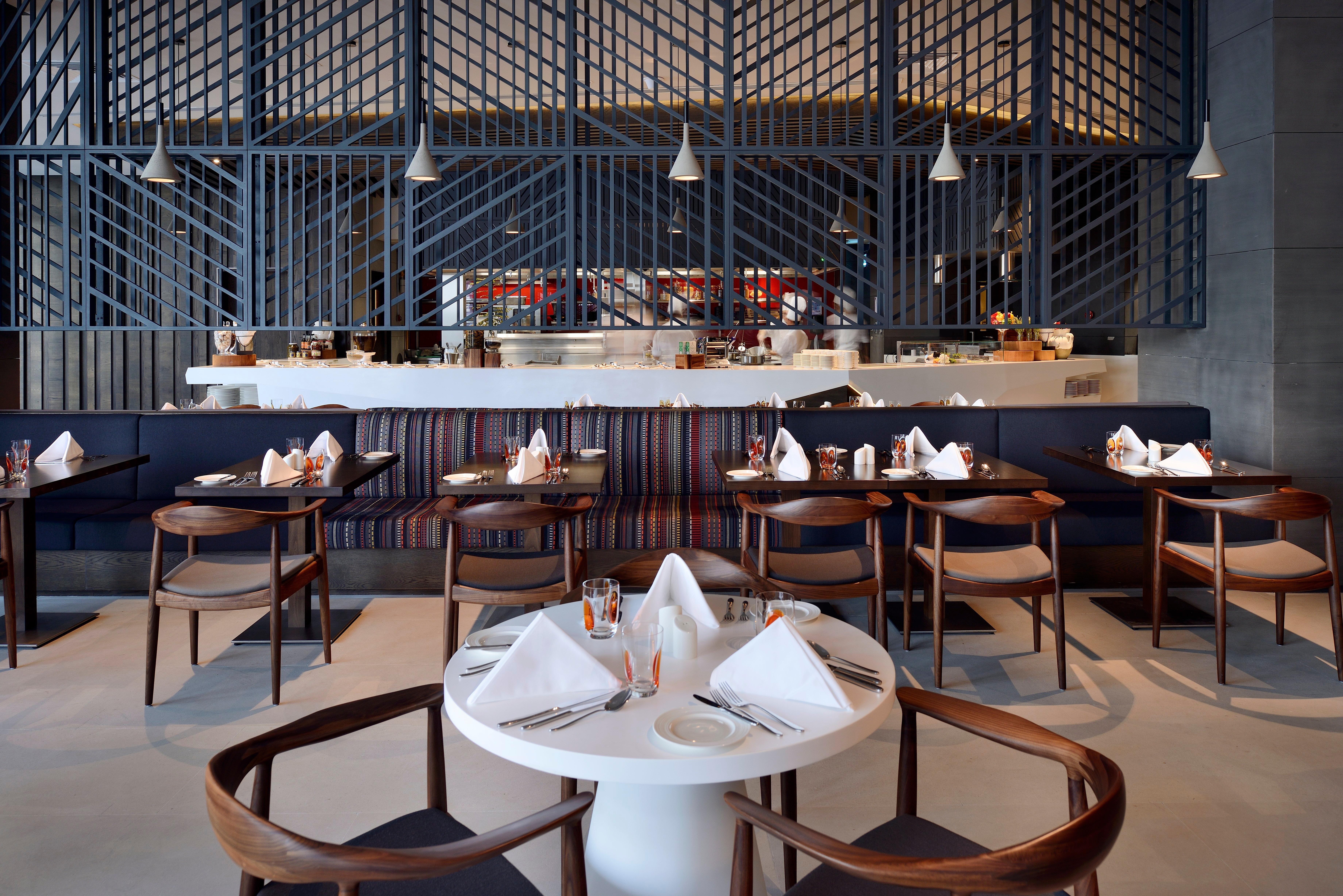 Intercontinental Dubai Marina By Ihg Hotel Exterior photo The restaurant