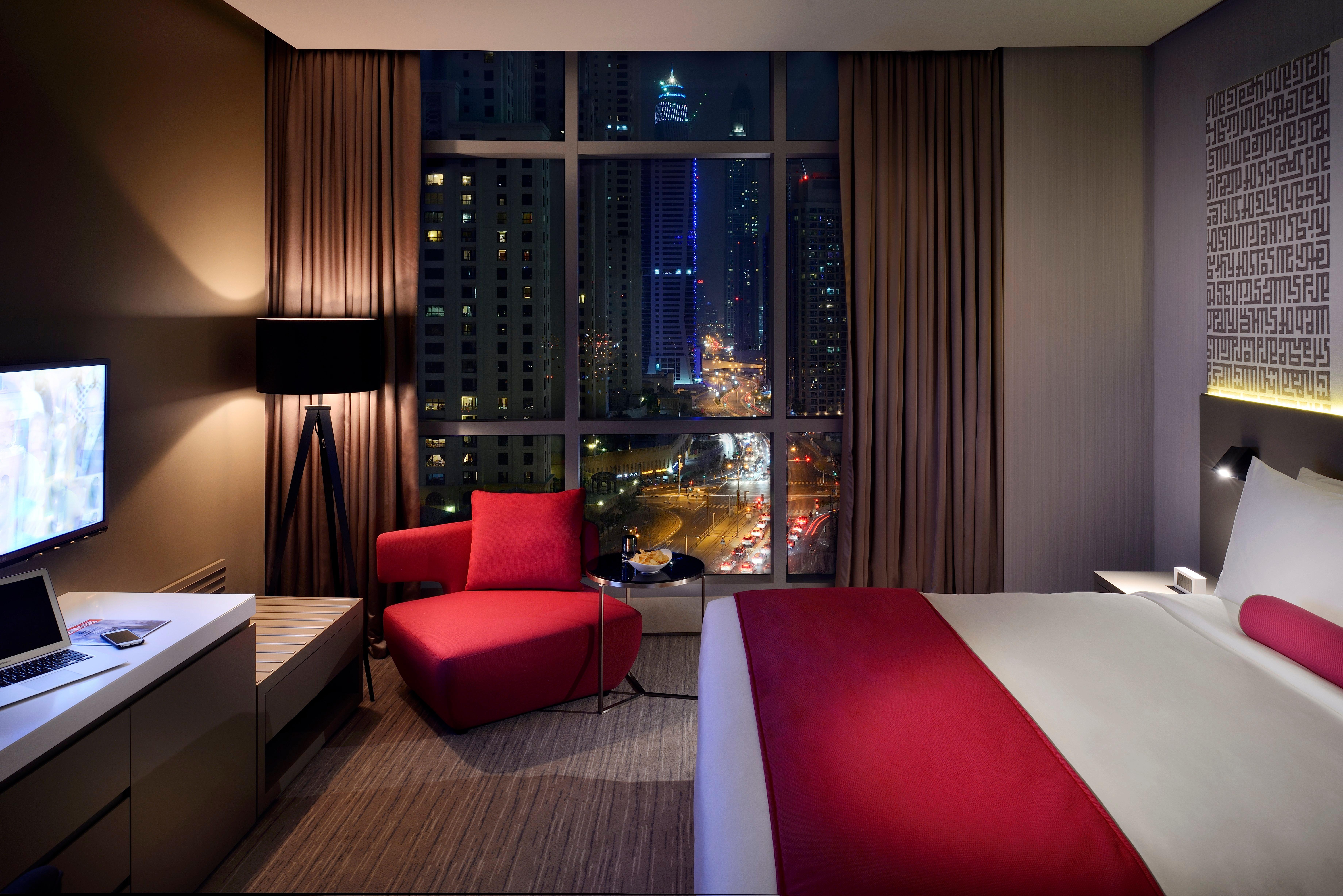 Intercontinental Dubai Marina By Ihg Hotel Exterior photo A room at the hotel