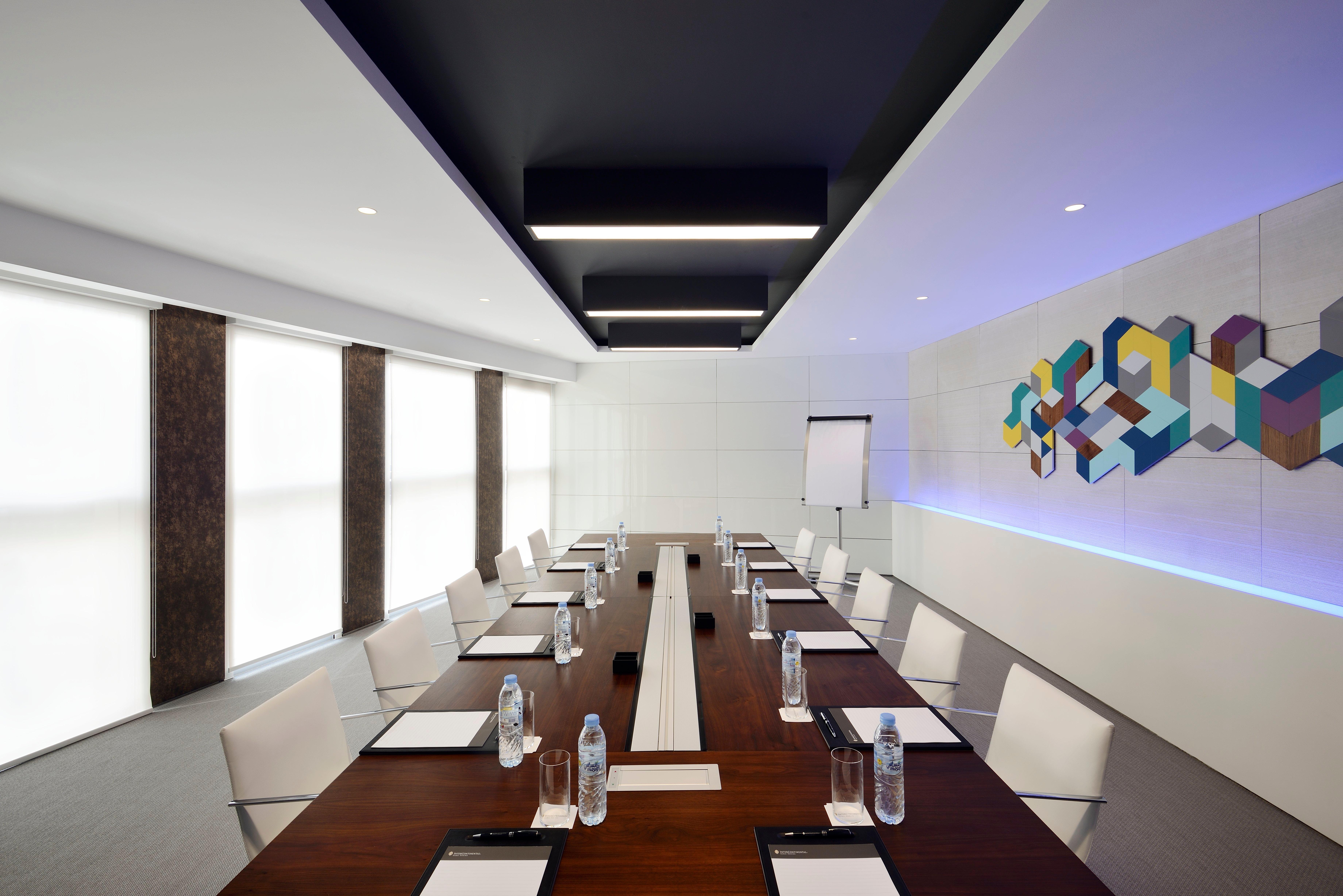 Intercontinental Dubai Marina By Ihg Hotel Exterior photo Meeting room