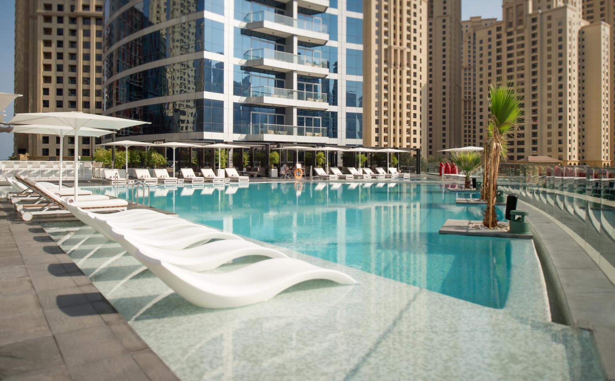 Intercontinental Dubai Marina By Ihg Hotel Exterior photo The swimming pool at the Address