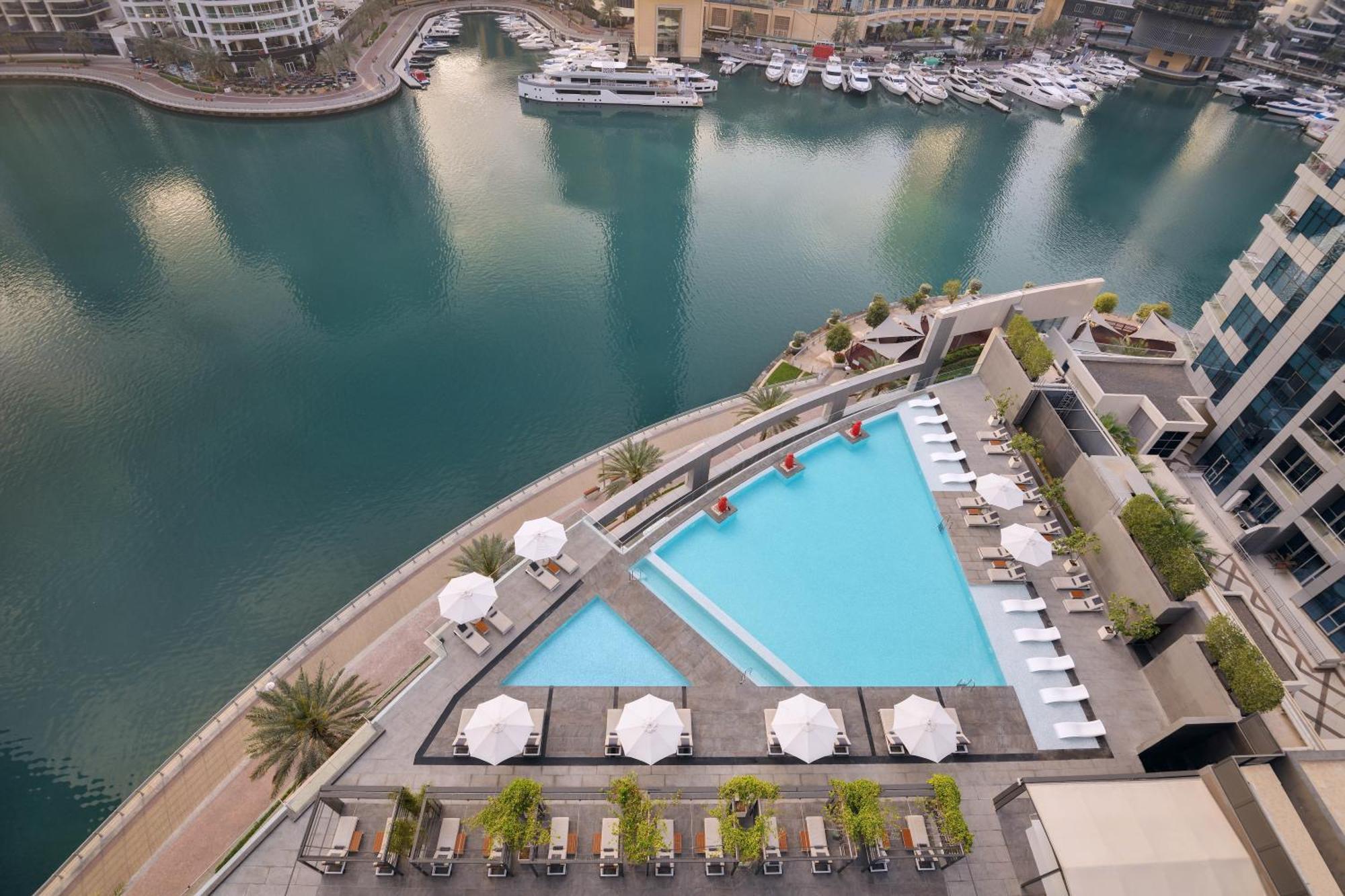 Intercontinental Dubai Marina By Ihg Hotel Exterior photo The swimming pool at the Address Downtown